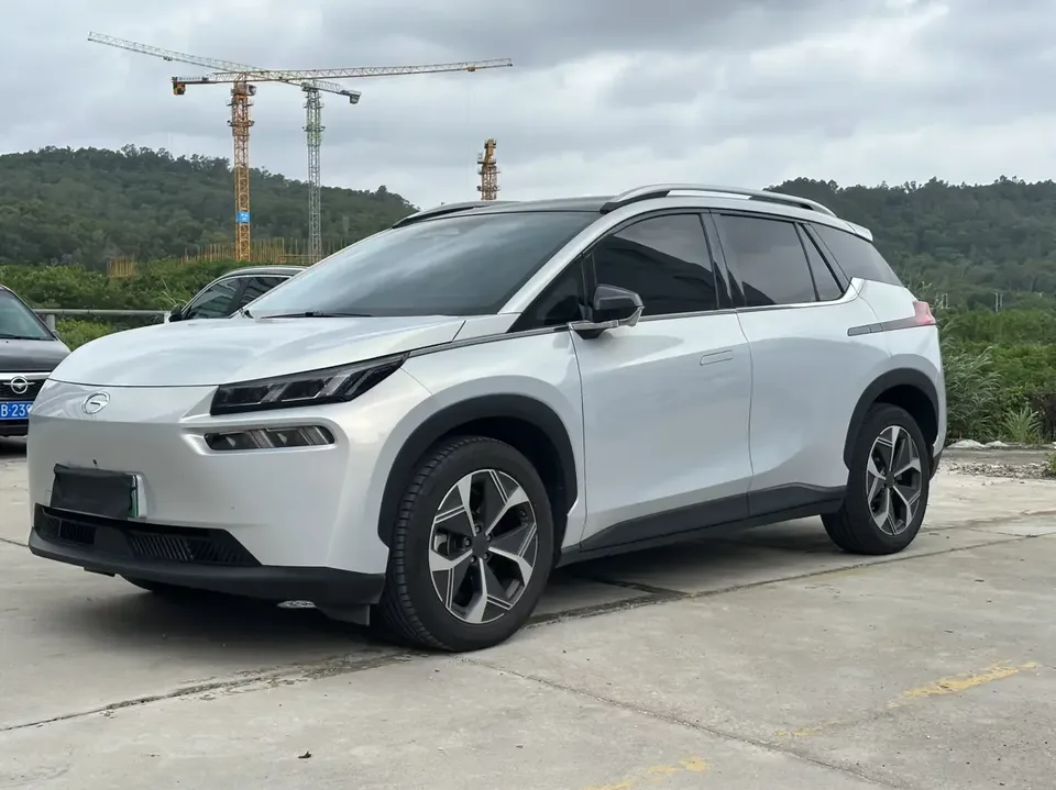 AION V AION V 2024 Plus 70 Star Edition Ternary Lithium 2023 — photo 1, buy with delivery to Moscow