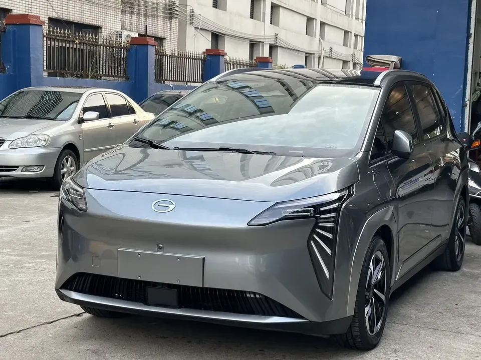 AION Y AION Y 2022 PLUS 70 Smart Edition 2023 — фото 1, купить с доставкой в Москву
