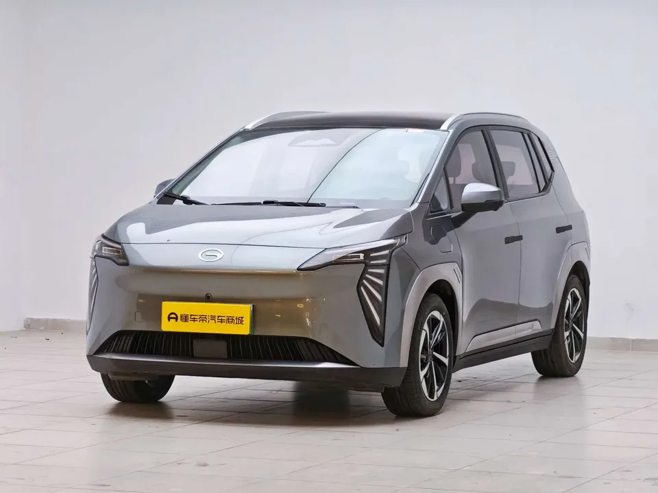 AION Y AION Y 2023 AION Y Younger Star Edition 2023 — photo 1, buy with delivery to Moscow