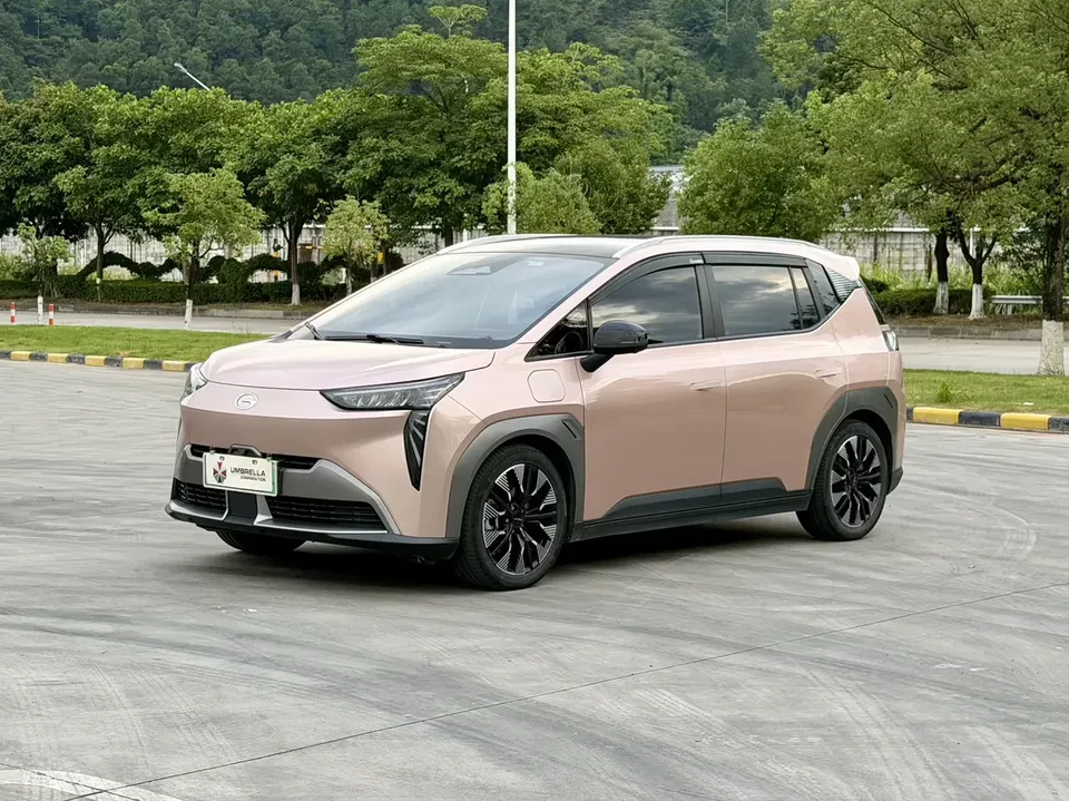 AION Y AION Y 2021 70 Technology Vitality Edition 2022 — photo 1, buy with delivery to Moscow