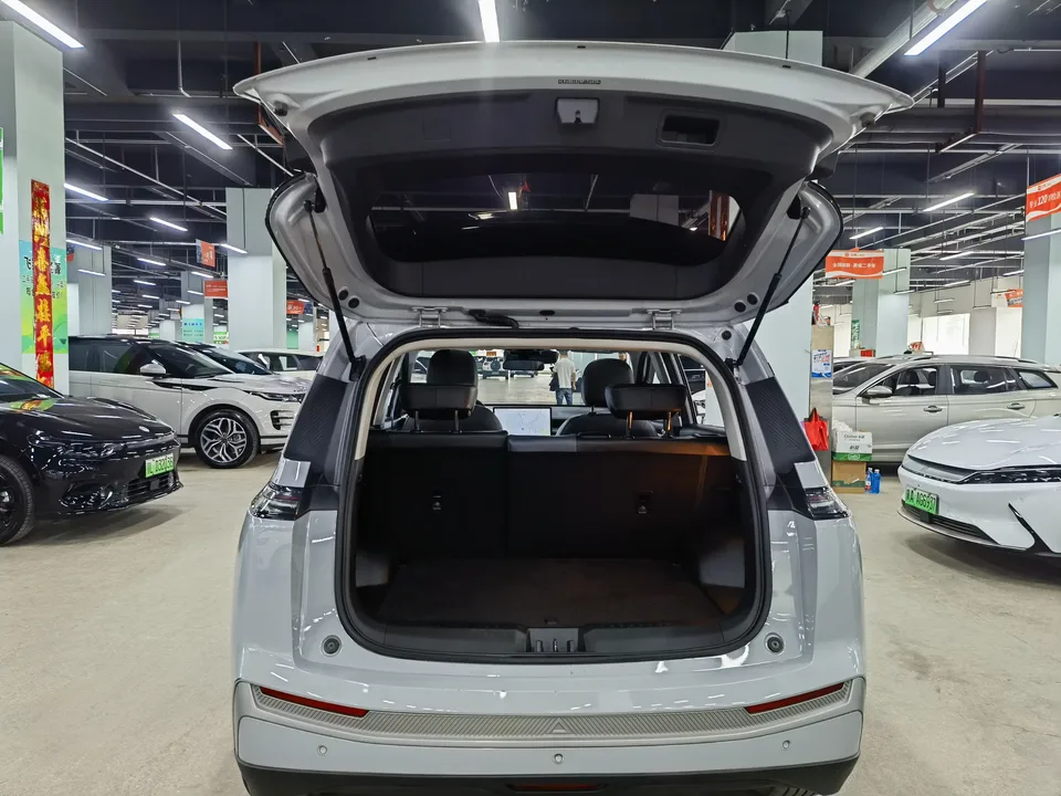 AION Y AION Y 2023 Plus 510 Smart Edition 2024 — thumbnail 5