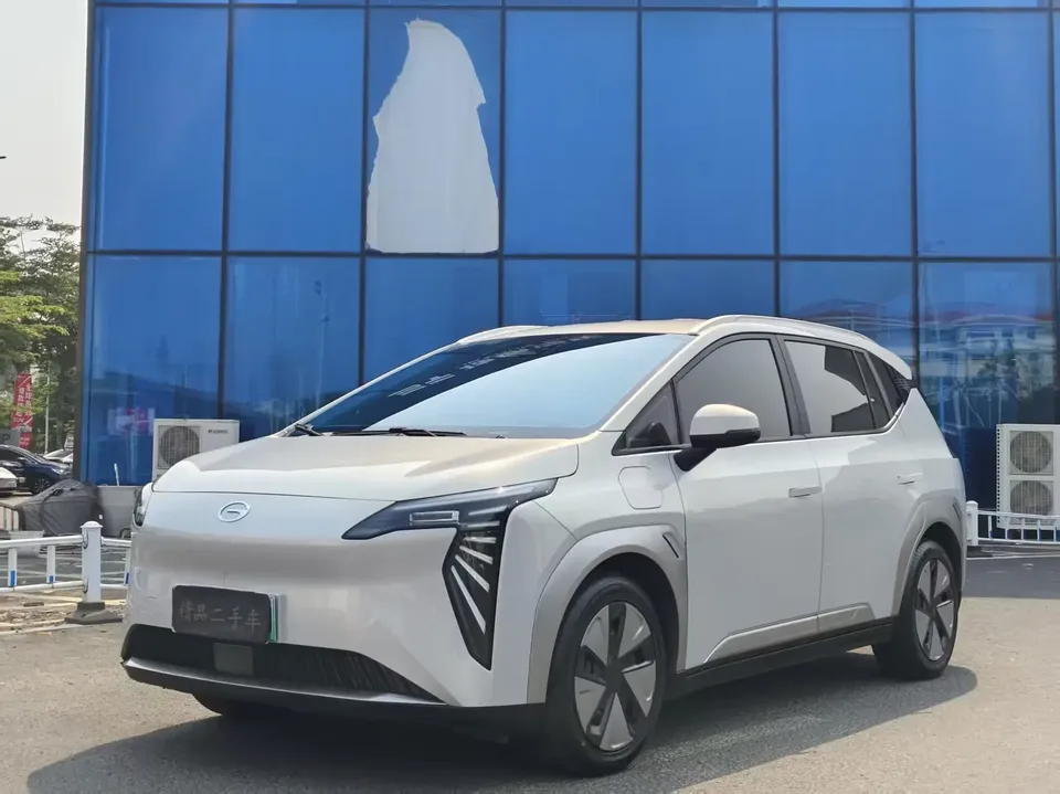 AION Y AION Y 2023 AION Y Younger 2023 — photo 1, buy with delivery to Moscow
