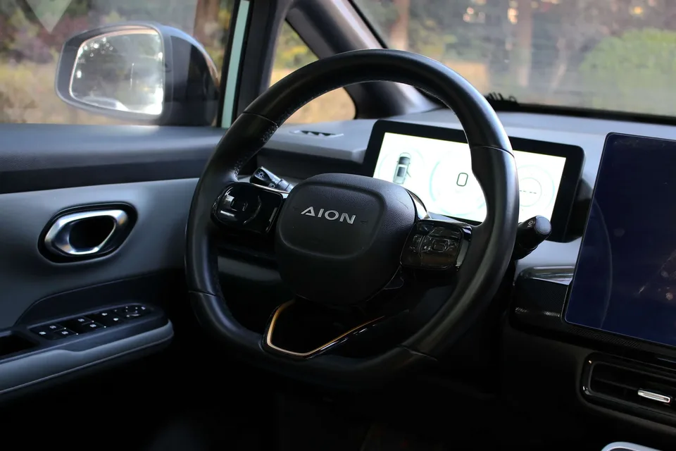AION Y AION Y 2022 70 Intelligent Edition Lithium Iron Phosphate 2022 — thumbnail 4