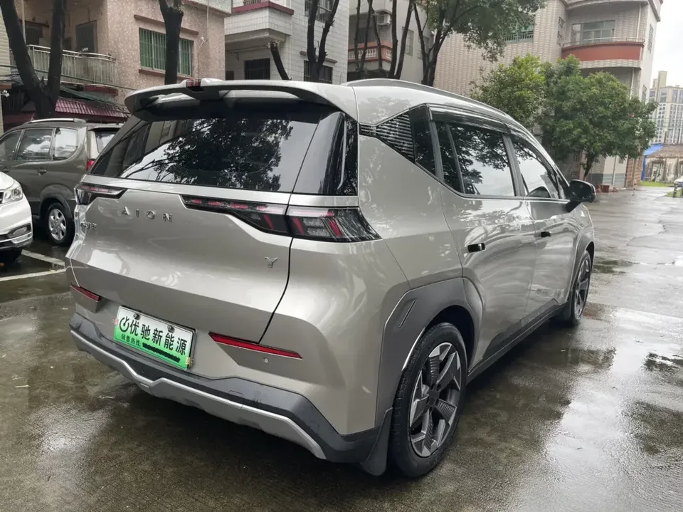 AION Y AION Y 2021 70 Intelligent Edition Lithium Iron Phosphate 2022 — thumbnail 2