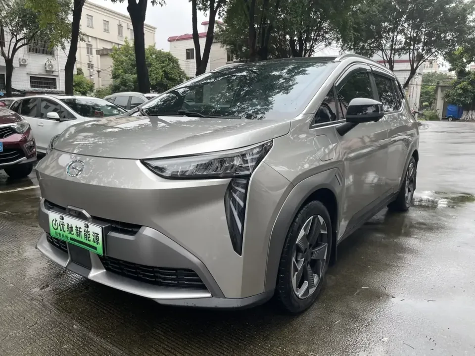 AION Y AION Y 2021 70 Intelligent Edition Lithium Iron Phosphate 2022 — photo 1, buy with delivery to Moscow