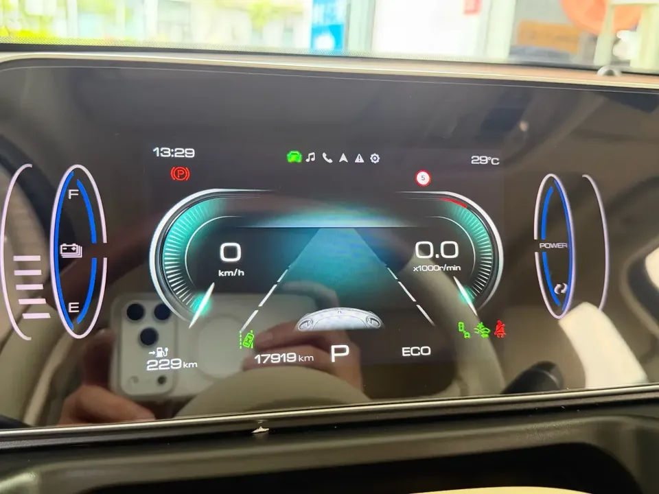 ORA Euler good cat Euler good cat 2024 401km Premium 126kW 2024 — thumbnail 3