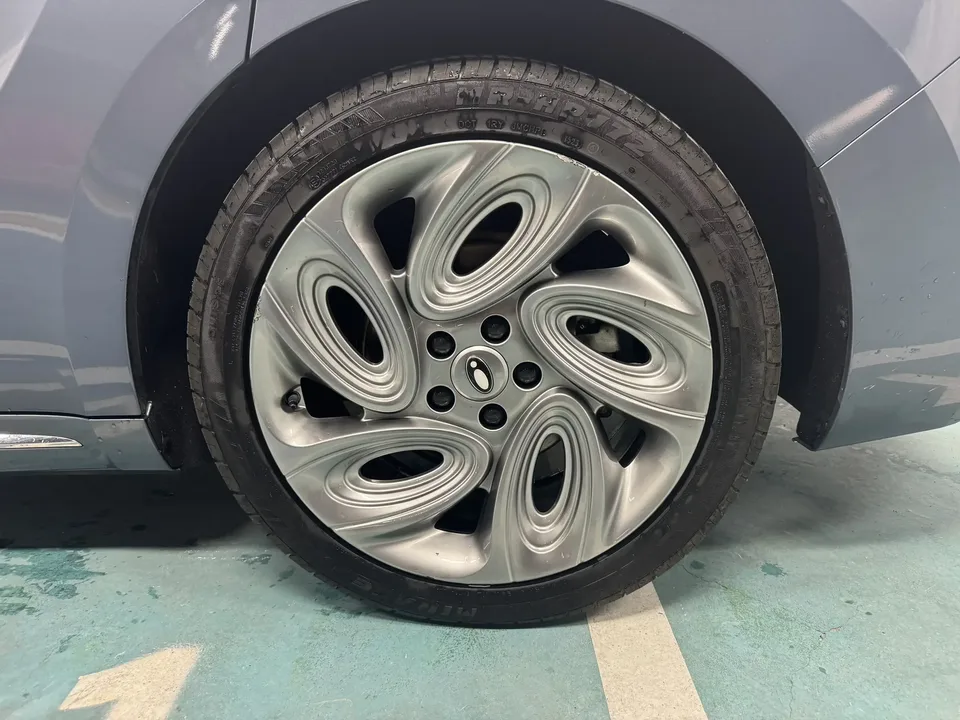 ORA Euler lightning cat Euler lightning cat 2022 555km Premium Edition 2023 — миниатюра 3