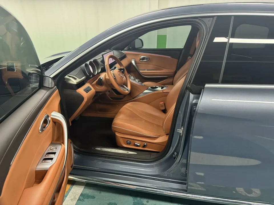 ORA Euler lightning cat Euler lightning cat 2022 555km Premium Edition 2023 — миниатюра 5