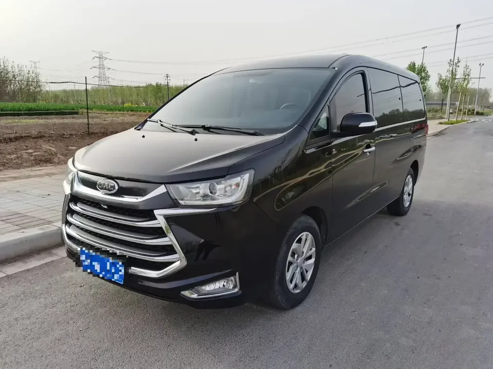 JAC Ruifeng M4 Ruifeng M4 2022 2.0CTI Diesel Manual Jinrui Type 2023 — photo 1, buy with delivery to Moscow