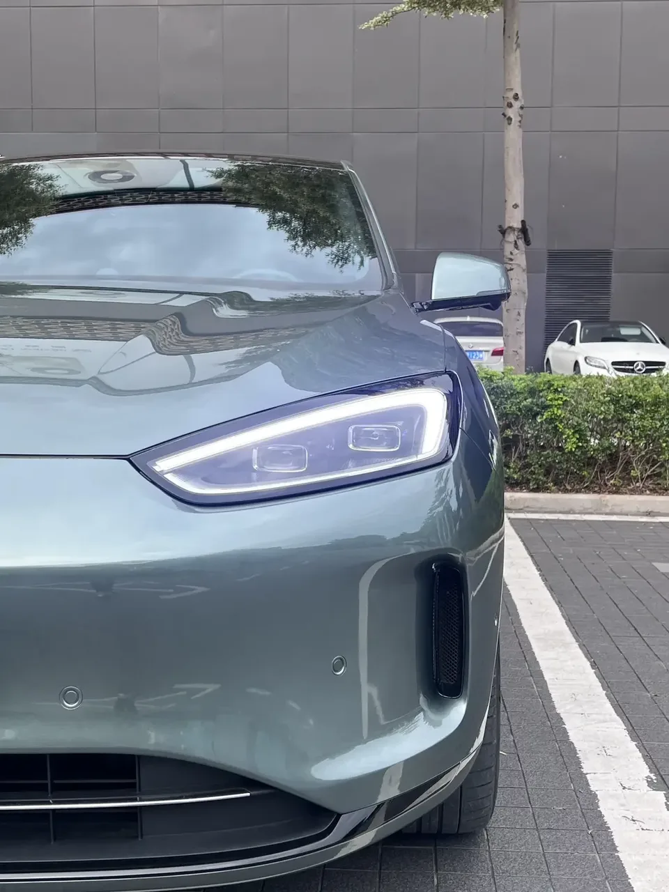 AITO M5 Wenjie M5 2022 Pure electric four-wheel drive performance version 2022 — thumbnail 3