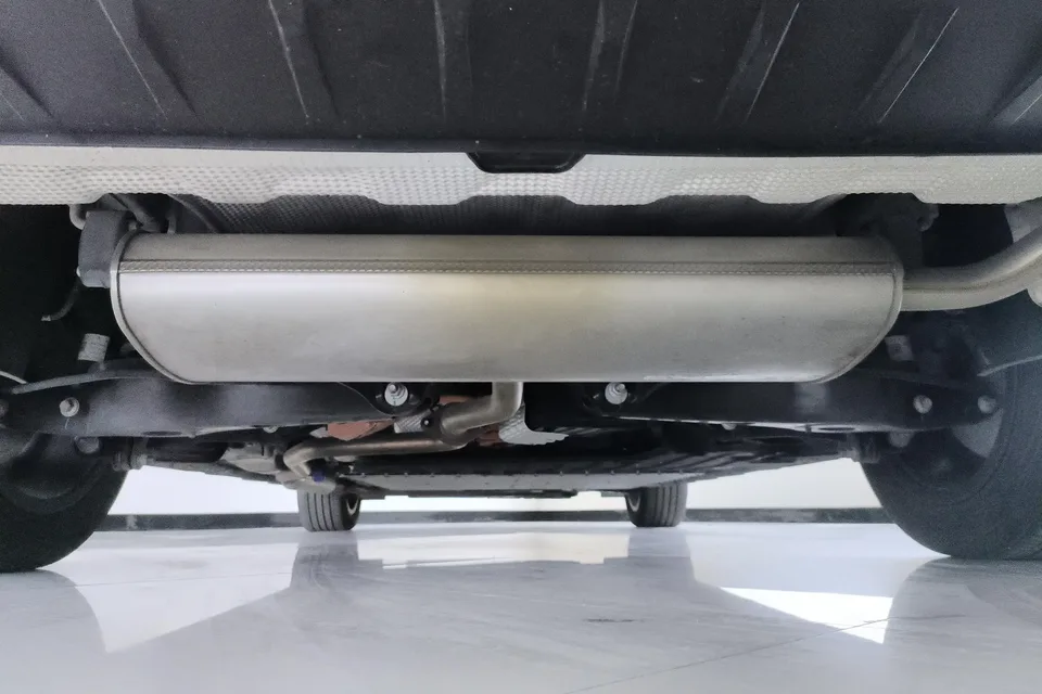 Geely Galaxy L6 Galaxy L6 2025 1.5 EM-i DHT 140KM Starship Edition 2025 — thumbnail 3
