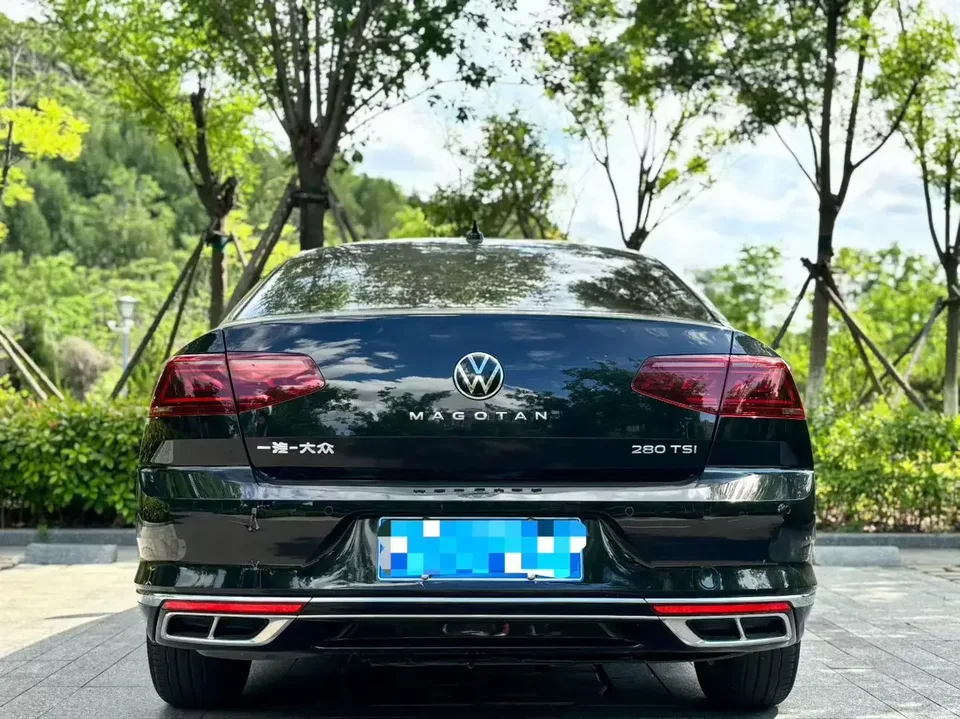 Volkswagen Magotan Magotan 2023 2 millionth anniversary edition 280TSI DSG comfort model 2024 — миниатюра 2