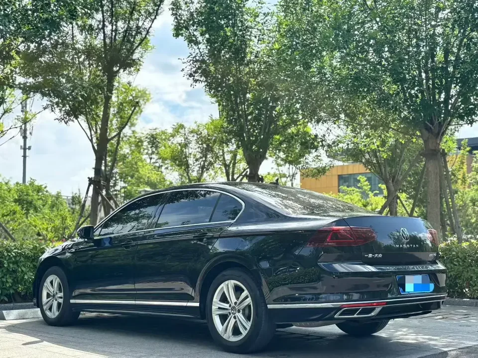 Volkswagen Magotan Magotan 2023 2 millionth anniversary edition 280TSI DSG comfort model 2024 — миниатюра 4