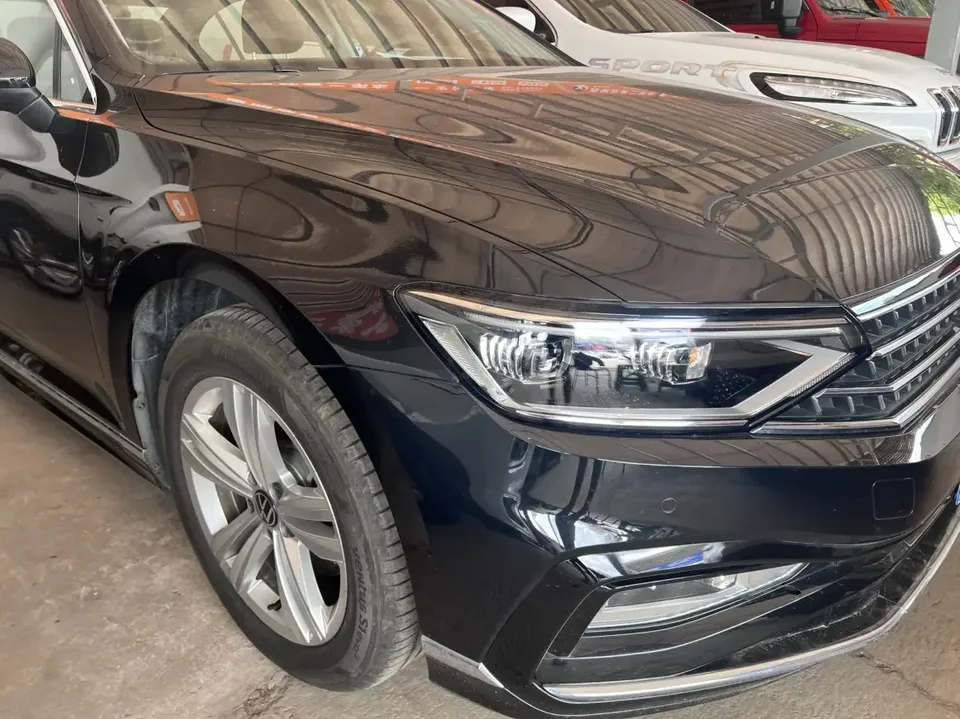 Volkswagen Magotan Magotan 2023 2 millionth anniversary edition 280TSI DSG leading model 2026 — thumbnail 5