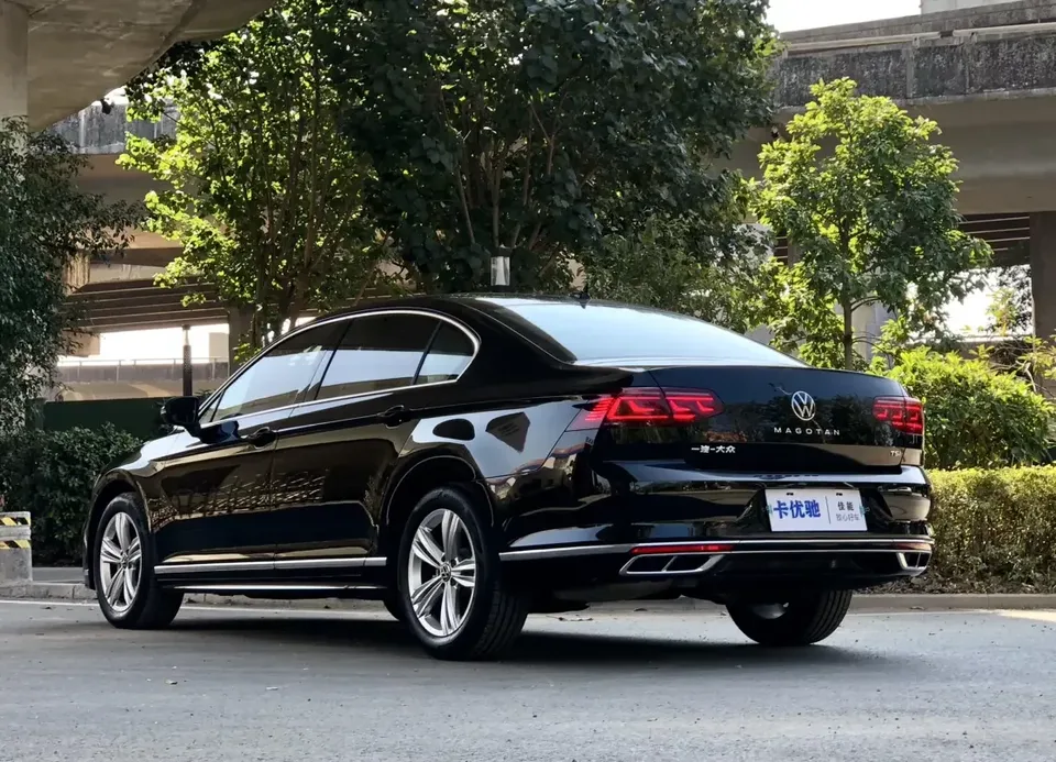 Volkswagen Magotan Magotan 2025 280TSI DSG Comfort Edition 2025 — thumbnail 2
