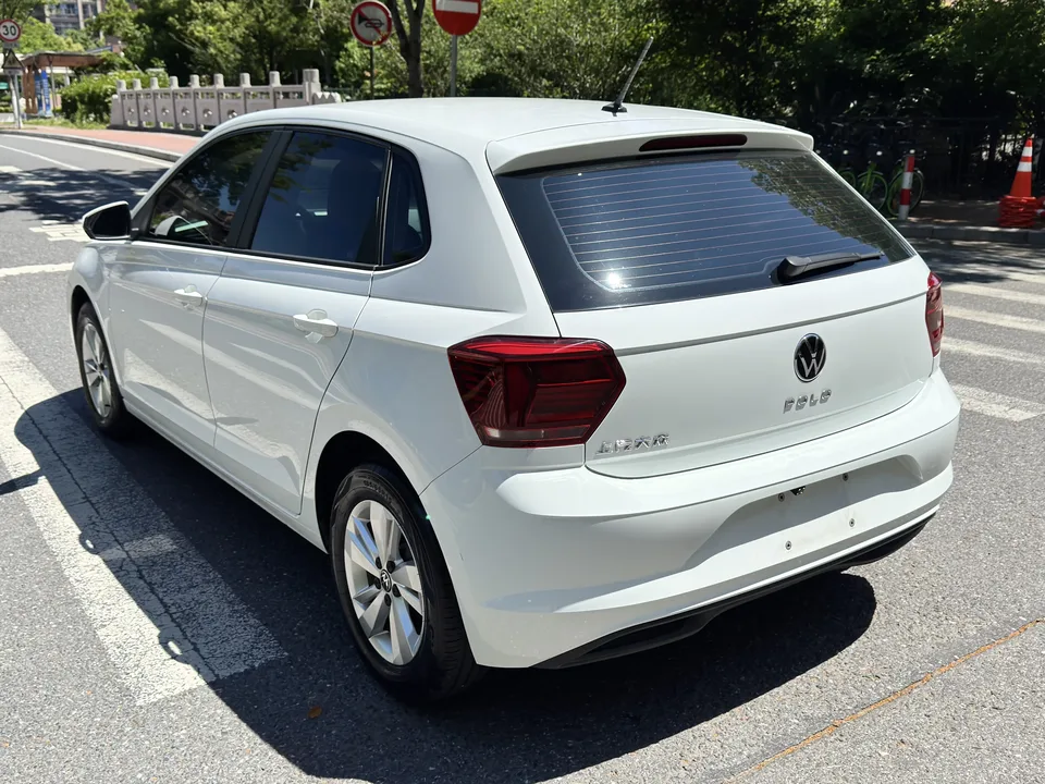 Volkswagen Polo Polo 2023 Plus 1.5L Automatic LOHAS Edition 2023 — thumbnail 2
