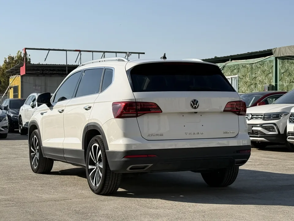 Volkswagen Tharu tuyue 2021 280TSI 2WD Luxury Edition PLUS 2022 — thumbnail 4