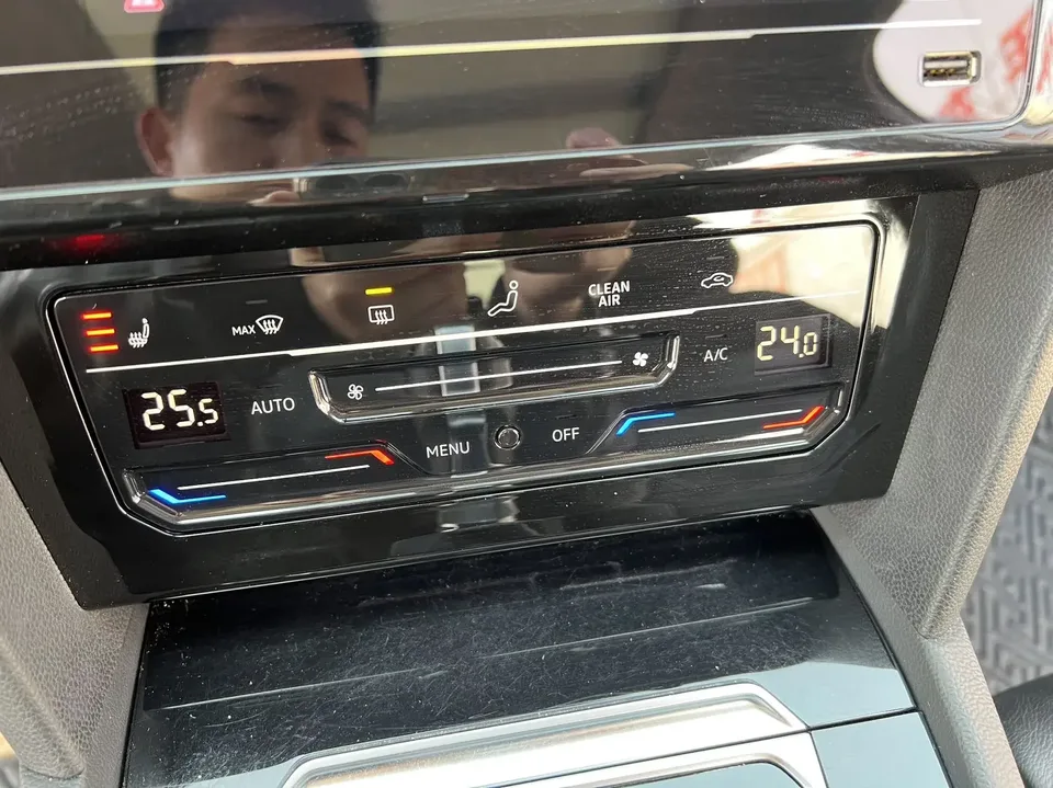 Volkswagen Magotan Magotan 2020 280TSI DSG Comfort 2022 — thumbnail 4