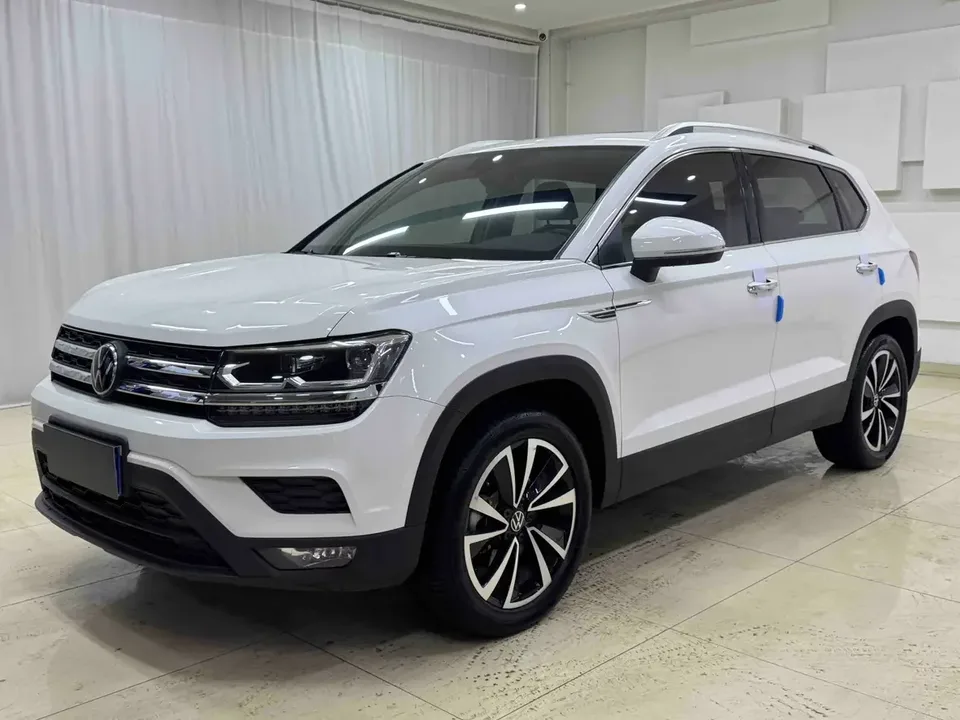 Volkswagen Tharu tuyue 2022 280TSI 2WD Deluxe Edition 2022 — фото 1, купить с доставкой в Москву