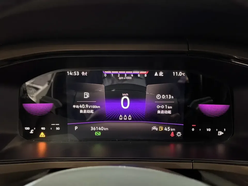 Volkswagen Tharu tuyue 2022 280TSI 2WD Deluxe Edition 2023 — thumbnail 3