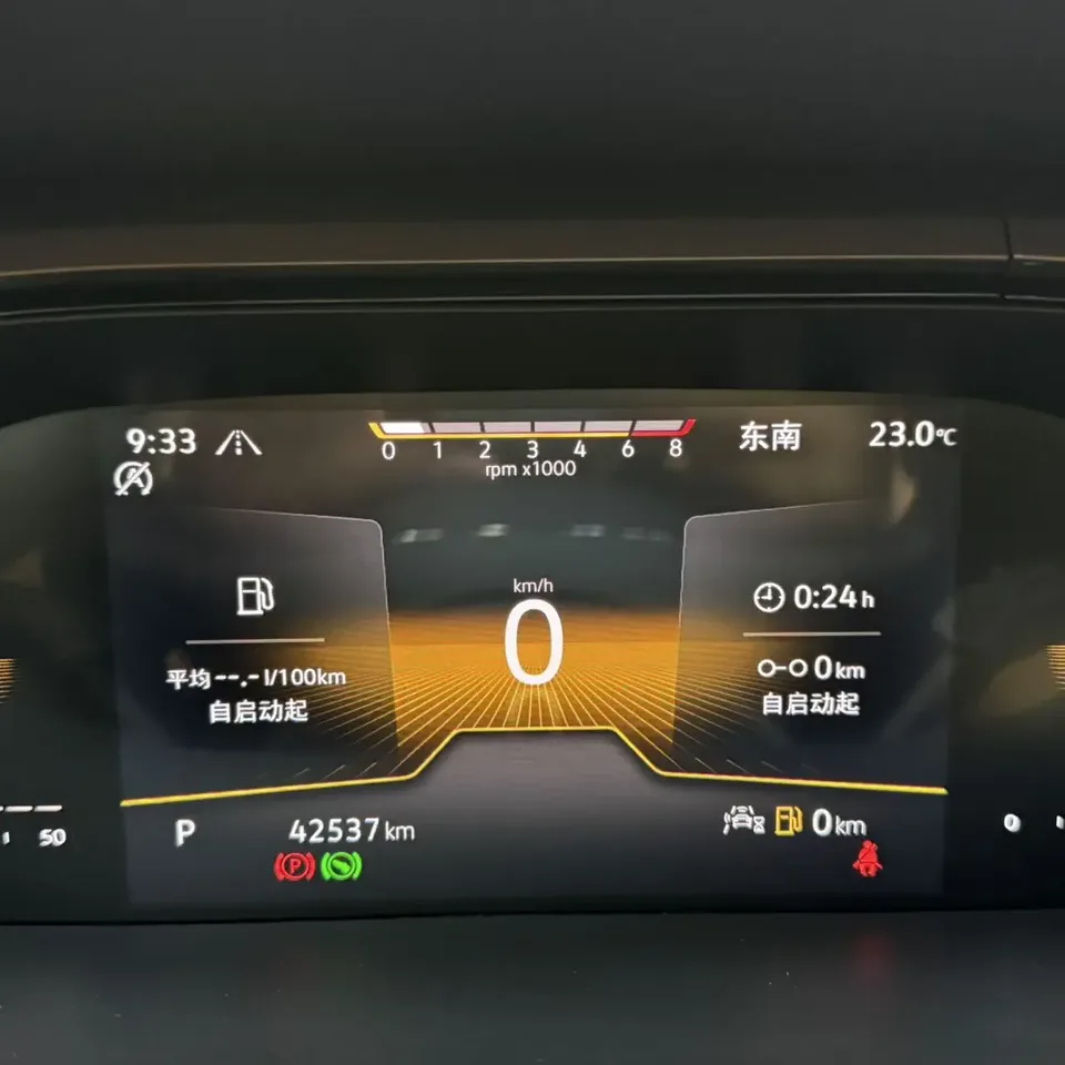 Volkswagen Tharu tuyue 2022 280TSI 2WD Deluxe Edition 2023 — thumbnail 3