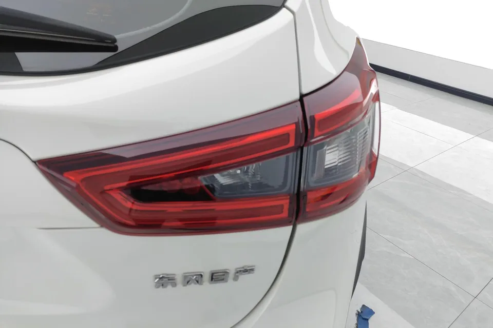 Nissan Qashqai Qashqai 2022 2.0L XV Smart Edition 2023 — thumbnail 2