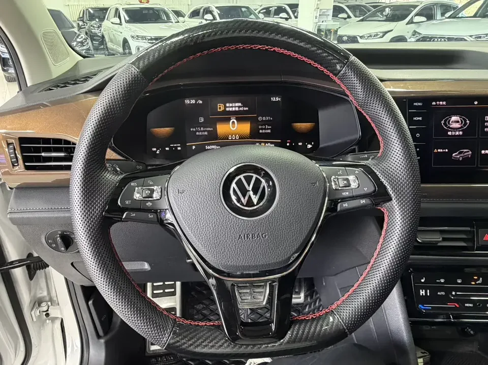 Volkswagen Tharu tuyue 2022 280TSI 2WD Deluxe Edition 2022 — миниатюра 5