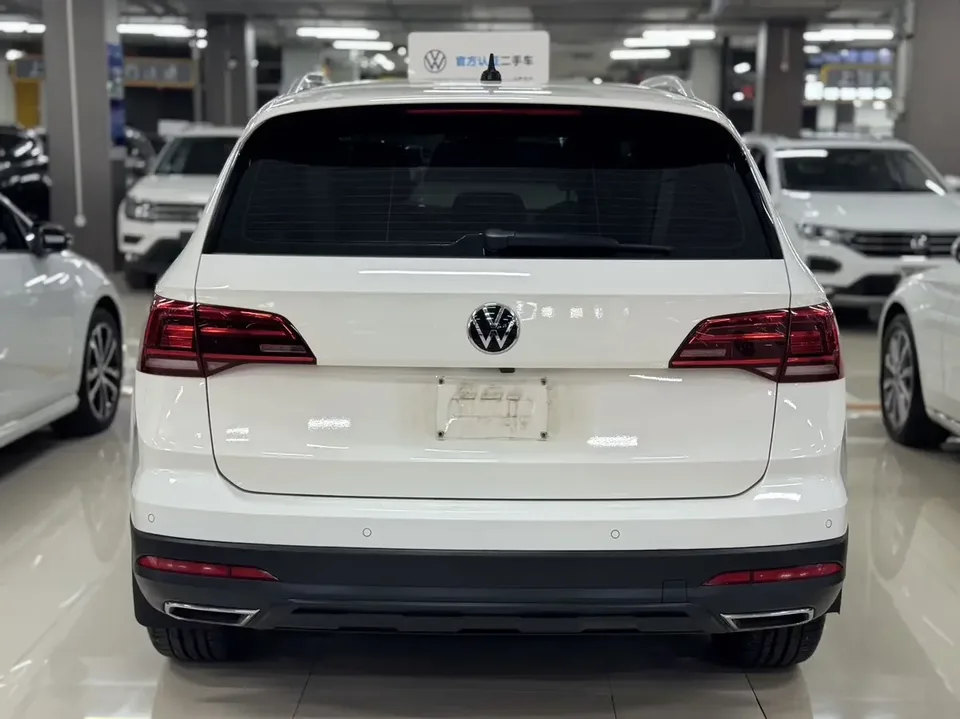 Volkswagen Tharu tuyue 2022 280TSI 2WD Deluxe Edition 2022 — миниатюра 2