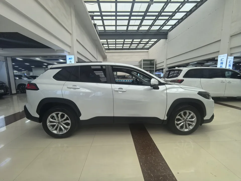 Toyota Frontlander Fenglanda 2024 2.0L CVT Elite Edition 2024 — миниатюра 2