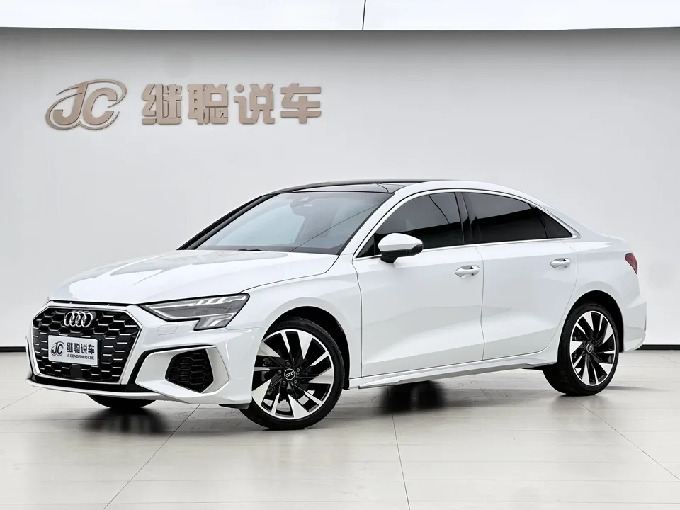 Audi A3 Audi A3 2022 A3L Limousine 35 TFSI Stylish Sports 2022 — photo 1, buy with delivery to Moscow