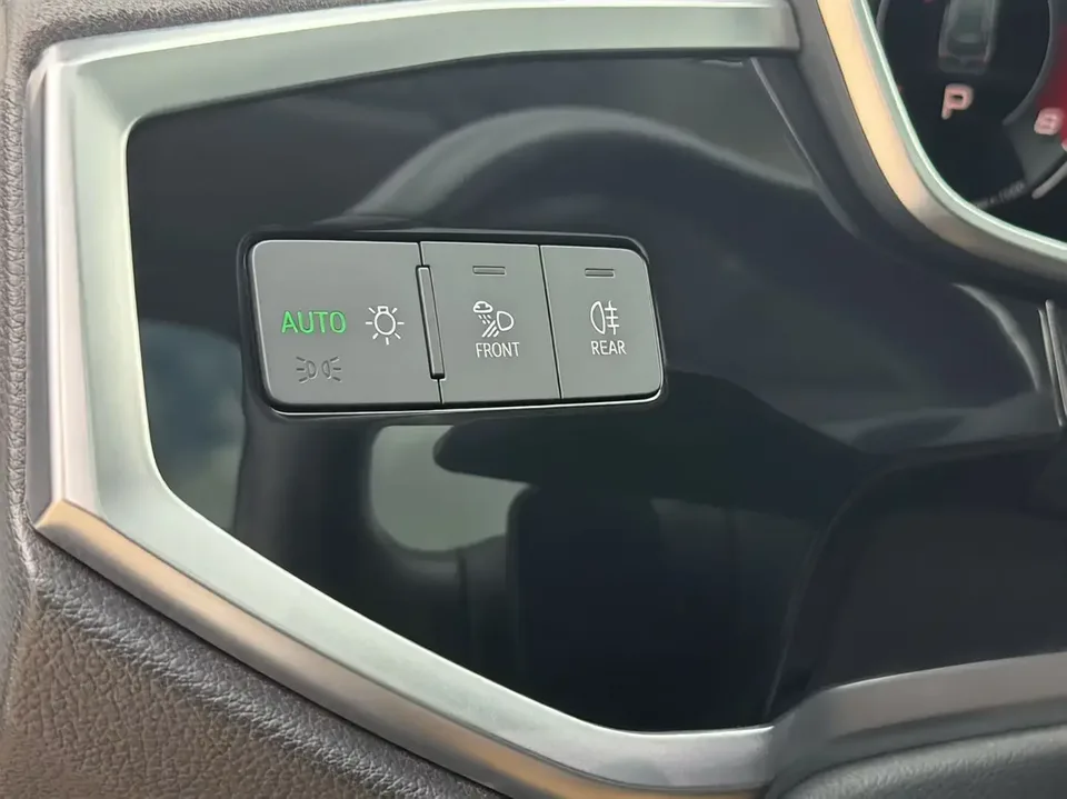 Audi Q3 Audi Q3 2023 35 TFSI Stylish Dynamic 2023 — thumbnail 5
