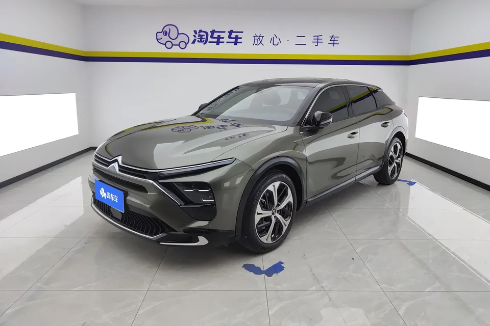 Citroen Versailles C5 X Versailles C5 X 2021 1.6T Enjoy Extraordinariness 2023 — photo 1, buy with delivery to Moscow