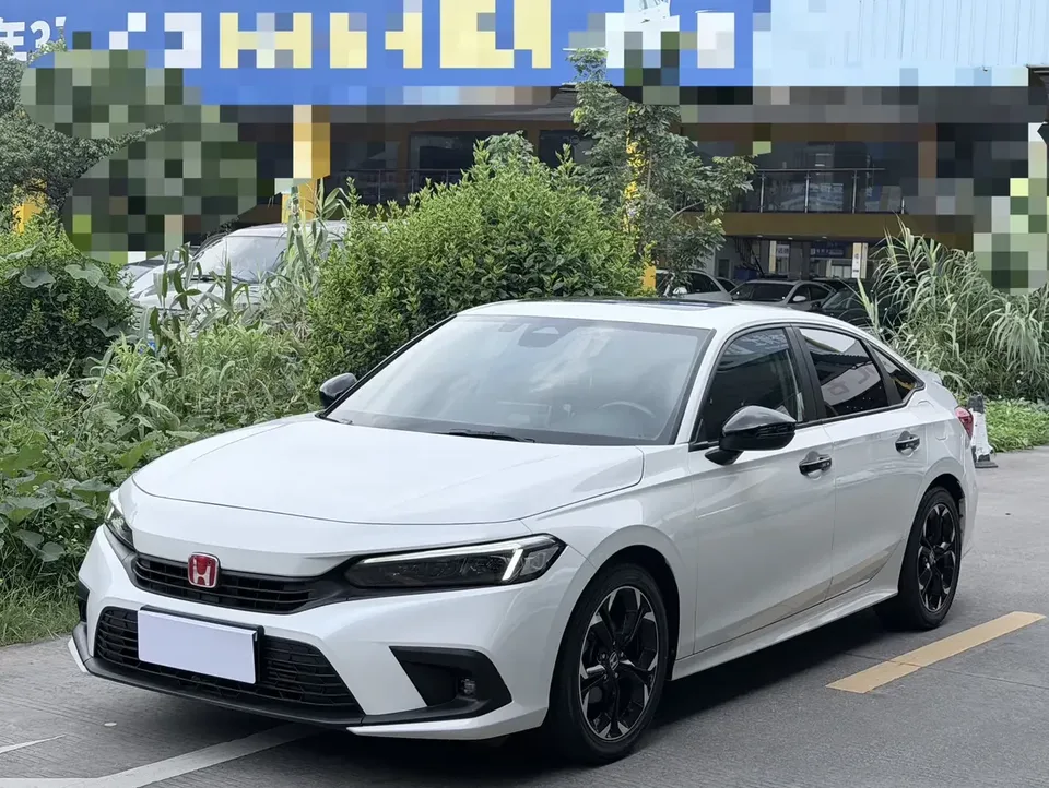 Honda CIVIC Civic 2022 240TURBO CVT Fuel Edition 2022 — фото 1, купить с доставкой в Москву
