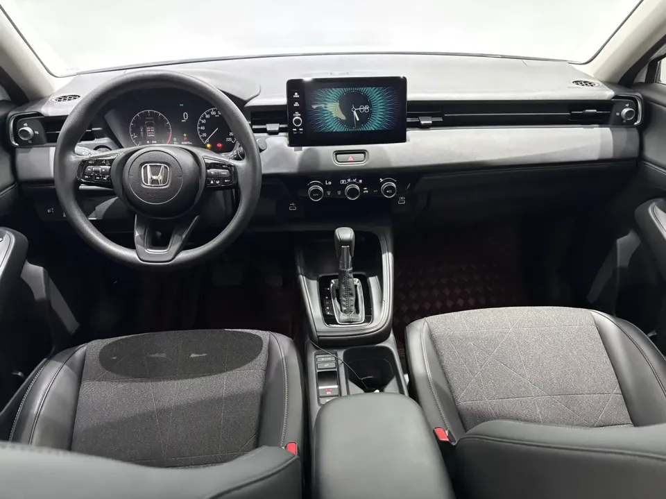 Honda VEZEL Binzhi 2023 1.5L CVT Technology Edition 2024 — thumbnail 3