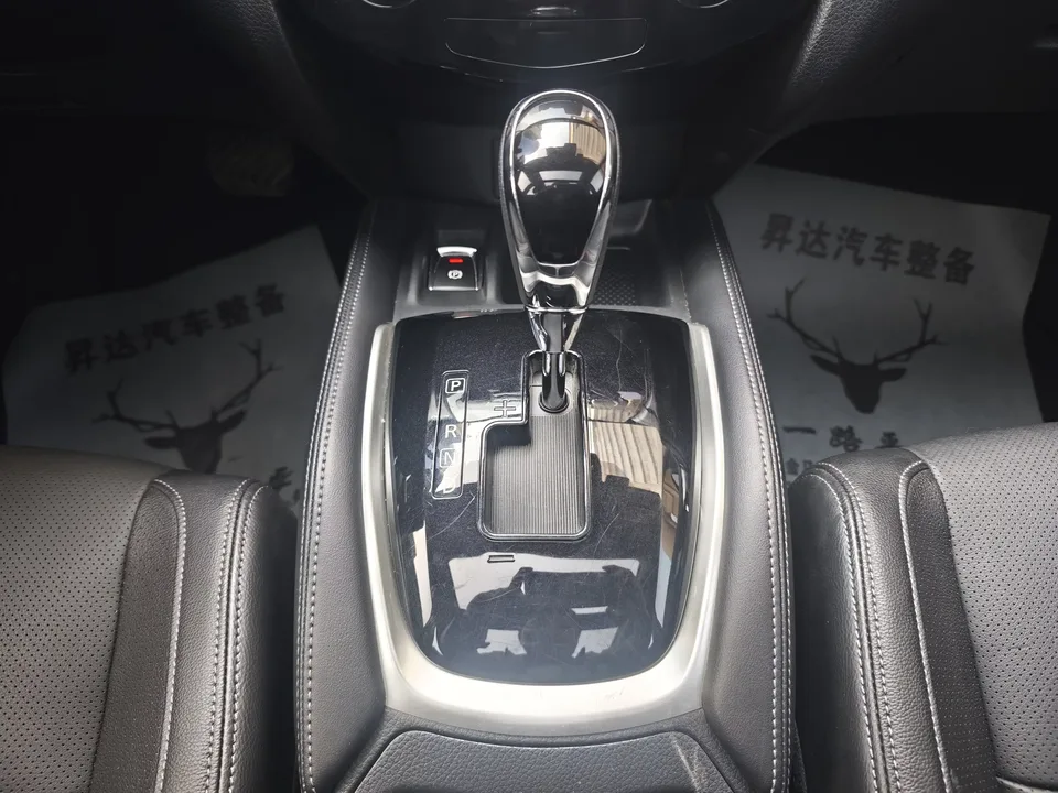 Nissan X-Trail Qijun 2022 Modified 2.0L 2WD Intelligent Connection Comfort Edition 2023 — thumbnail 4