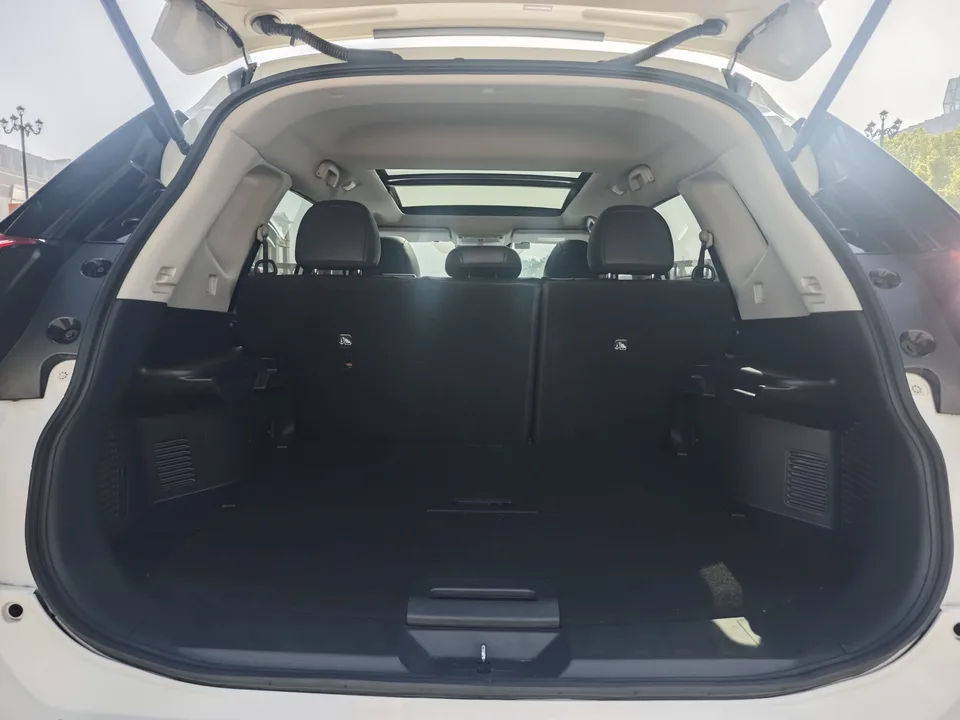 Nissan X-Trail Qijun 2022 Modified 2.0L 2WD Intelligent Connection Comfort Edition 2023 — thumbnail 5