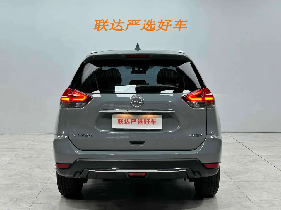 Nissan X-Trail Qijun 2025 Honor 2.0L 2WD Leading Edition 2025 — thumbnail 2
