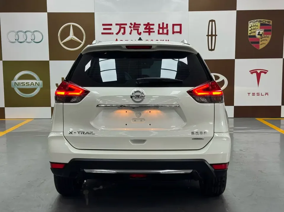 Nissan X-Trail Qijun 2022 Modified 2.0L 2WD Intelligent Link Premium Edition 2023 — thumbnail 2