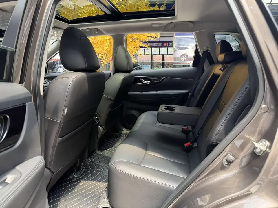 Nissan X-Trail Qijun 2022 Modified 2.0L 2WD Intelligent Link Premium Edition 2023 — thumbnail 5