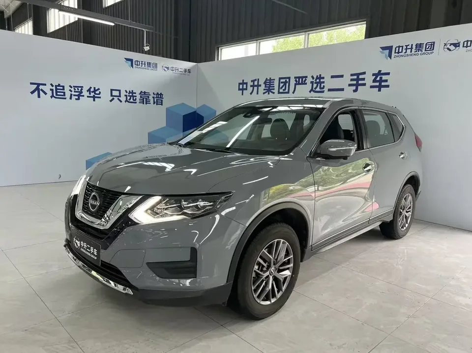 Nissan X-Trail Qijun 2025 Honor 2.0L 2WD Leading Edition 2025 — photo 1, buy with delivery to Moscow