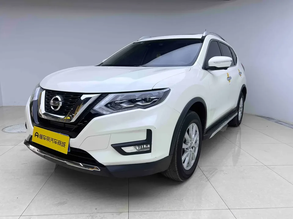 Nissan X-Trail Qijun 2022 2.0L 2WD Smart Link Premium Edition 2023 — photo 1, buy with delivery to Moscow
