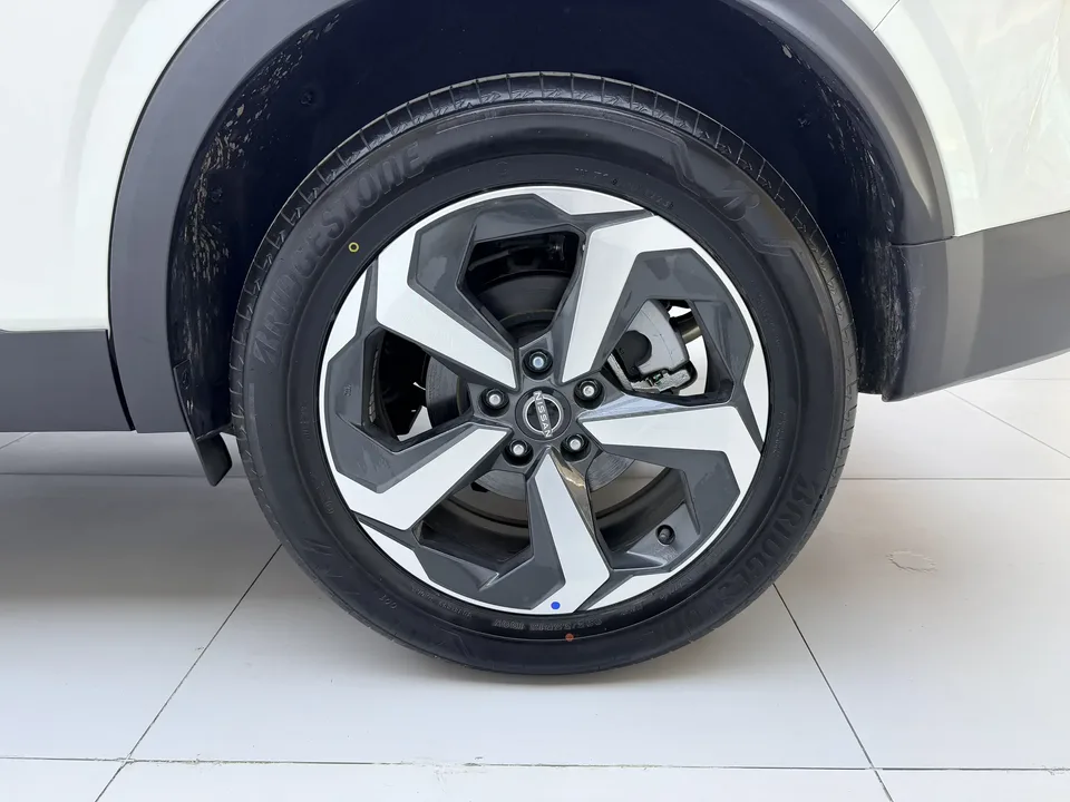 Nissan Qashqai Qashqai 2023 1.3T Deluxe Edition 2026 — thumbnail 3