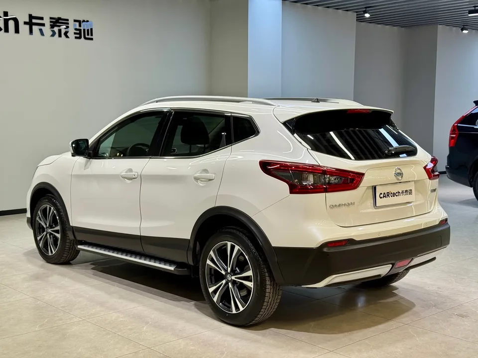 Nissan Qashqai Qashqai 2022 2.0L XV Prem. Deluxe Edition 2023 — thumbnail 2