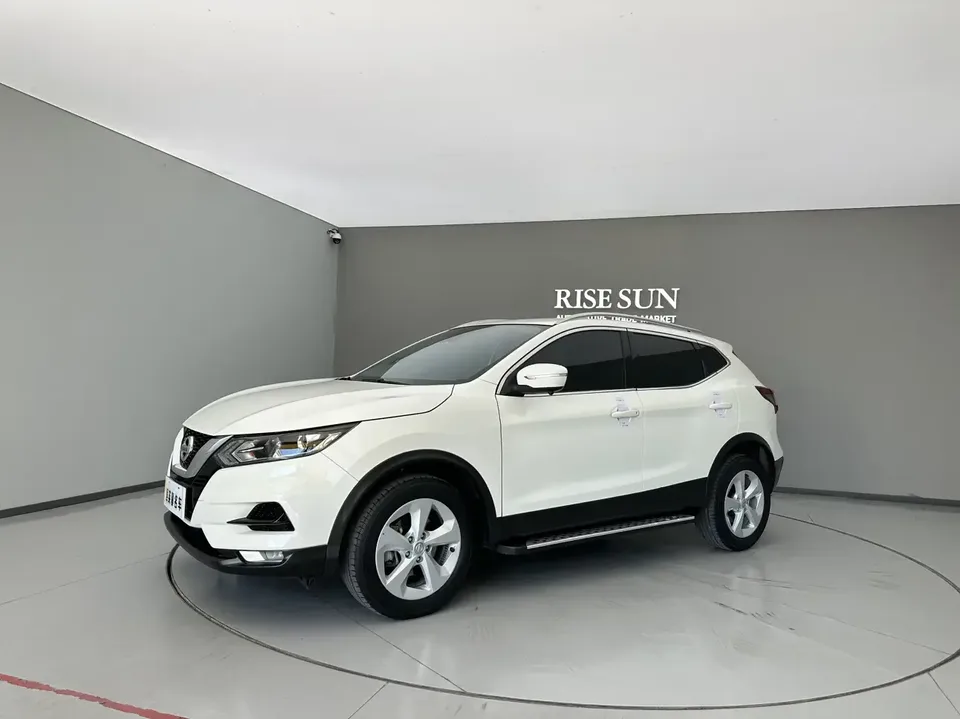 Nissan Qashqai Qashqai 2022 2.0L XV Smart Edition 2023 — photo 1, buy with delivery to Moscow