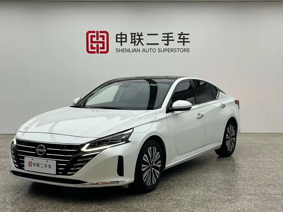 Nissan Altima Sound of nature 2022 2.0L XL-TLS Enjoy Edition 2023 — photo 1, buy with delivery to Moscow
