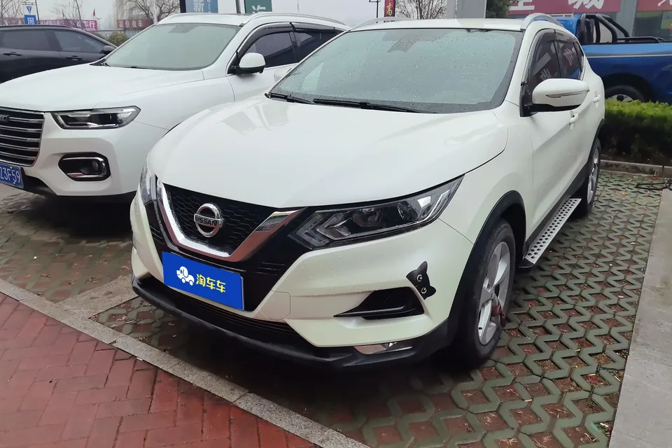 Nissan Qashqai Qashqai 2022 2.0L XV Smart Edition 2023 — photo 1, buy with delivery to Moscow