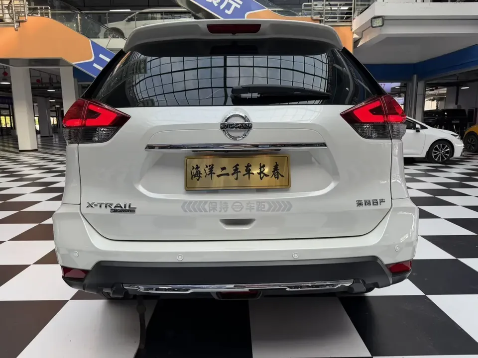 Nissan X-Trail Qijun 2022 Modified 2.0L 2WD Intelligent Connection Comfort Edition 2023 — thumbnail 2