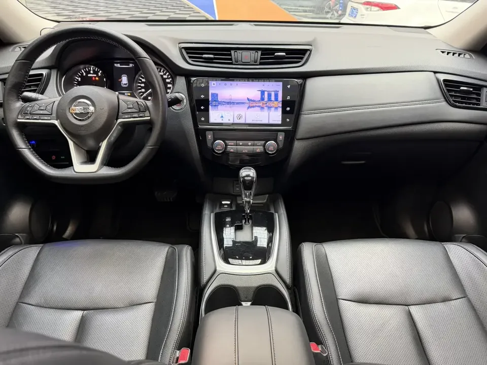 Nissan X-Trail Qijun 2022 Modified 2.0L 2WD Intelligent Connection Comfort Edition 2023 — thumbnail 4