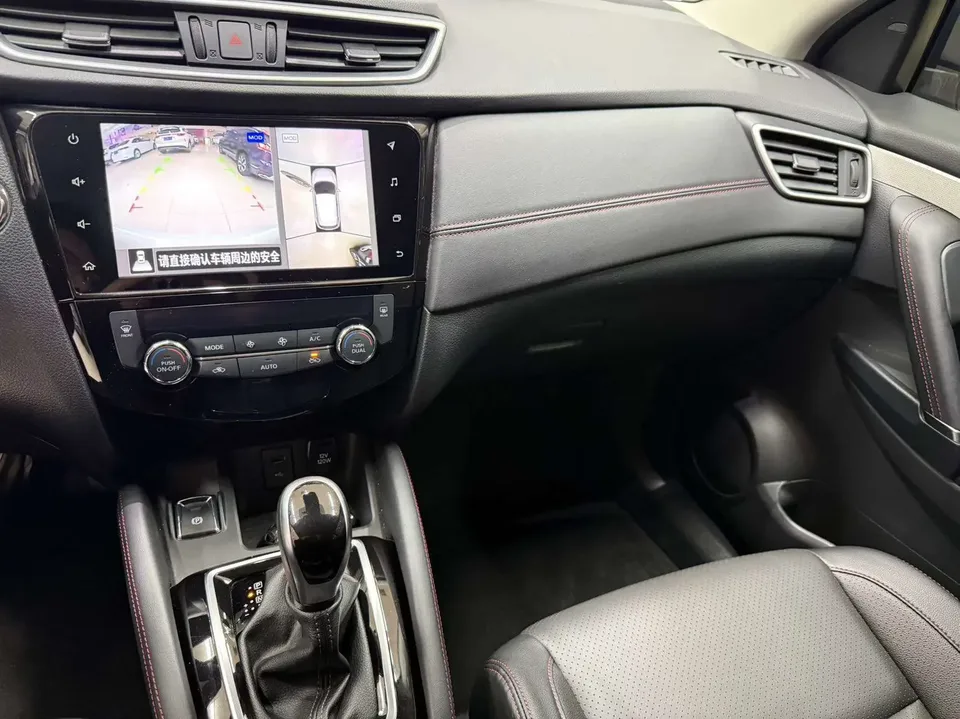 Nissan Qashqai Qashqai 2022 2.0L XV Prem. Deluxe Edition 2023 — thumbnail 3