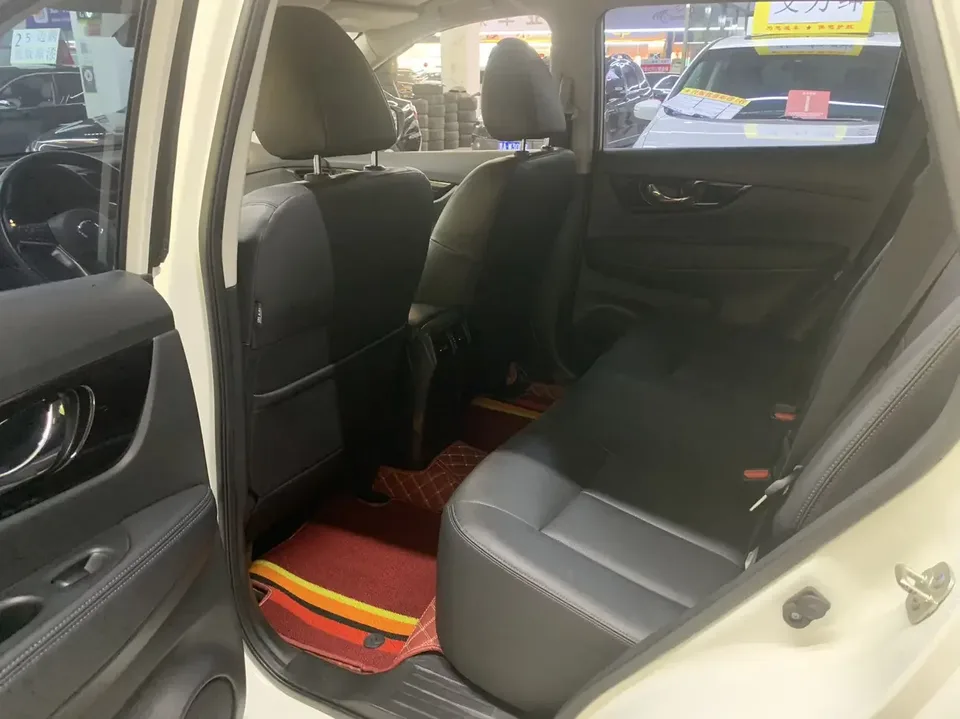 Nissan X-Trail Qijun 2022 Modified 2.0L 2WD Intelligent Connection Comfort Edition 2022 — thumbnail 3